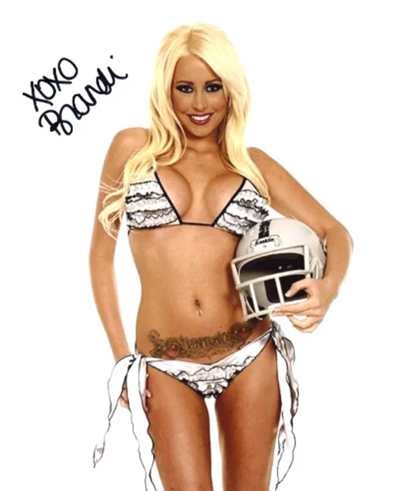 Brandi Cunningham autograph