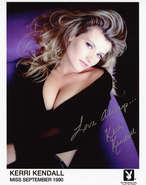Kerri Kendall autograph
