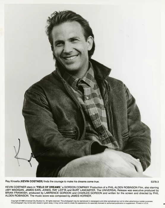 Kevin Costner autograph