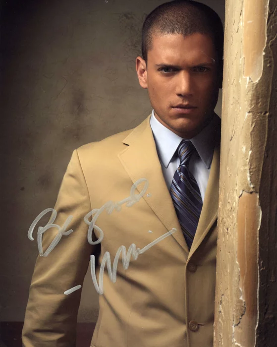Wentworth Miller autograph