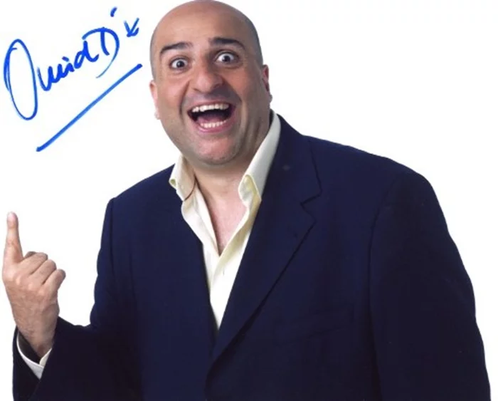Omid Djalili autograph