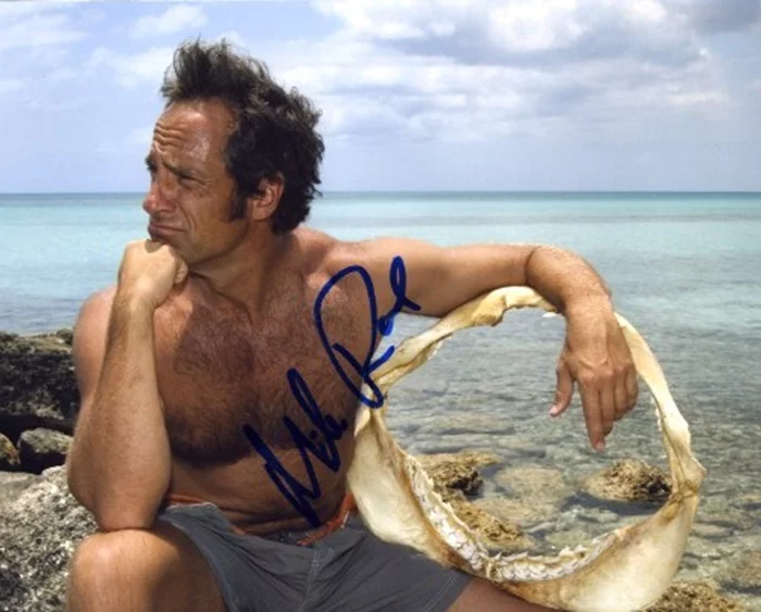 Mike Rowe autograph