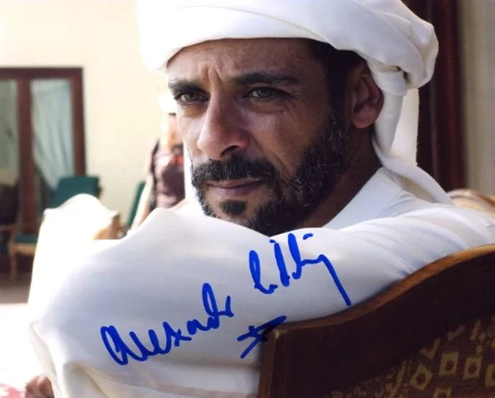 Alexander Siddig autograph