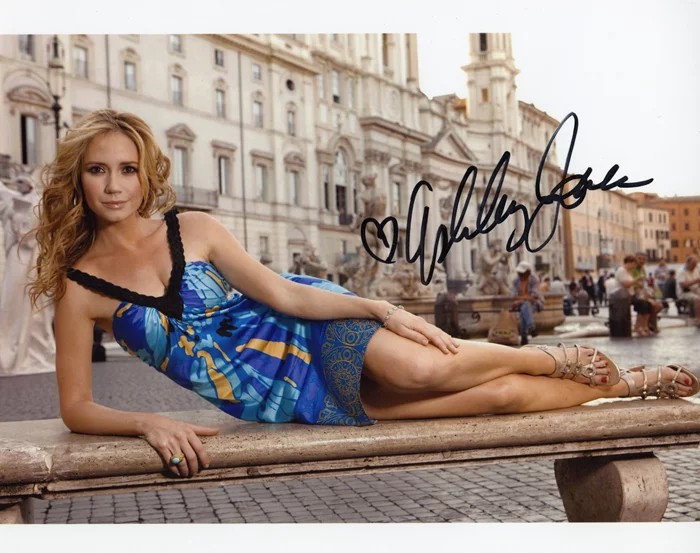 Ashley Jones autograph
