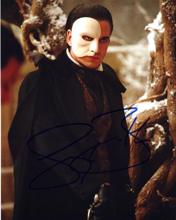 Gerard Butler autograph