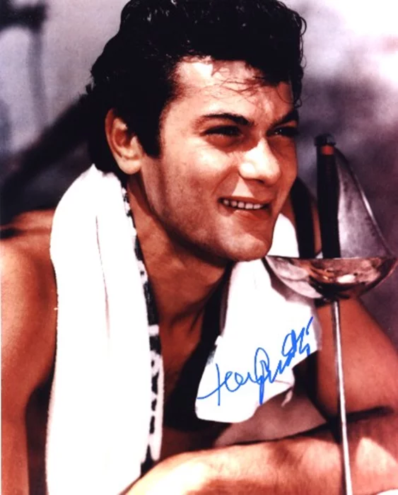 Tony Curtis autograph