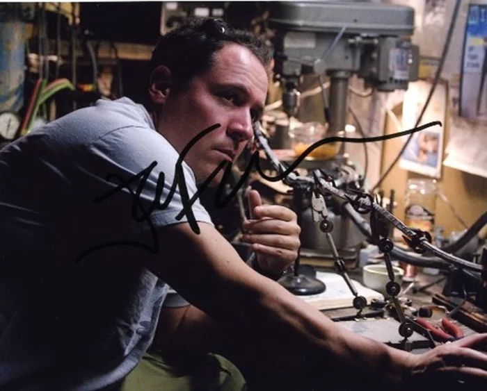 Jon Favreau autograph