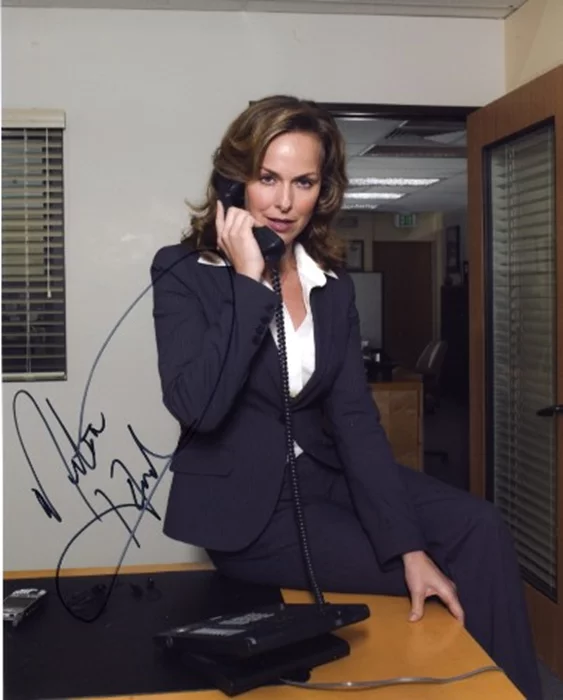 Melora Hardin autograph