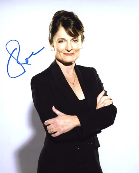 Cristine Rose autograph