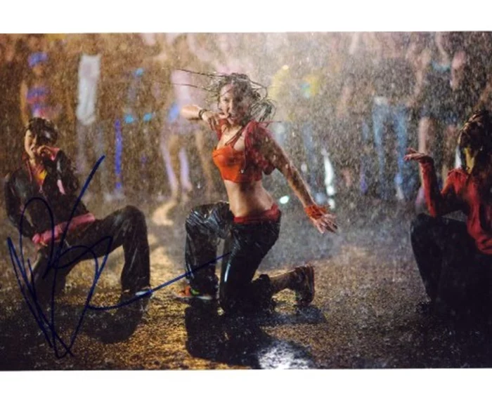Briana Evigan autograph