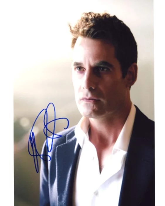 Adrian Pasdar autograph