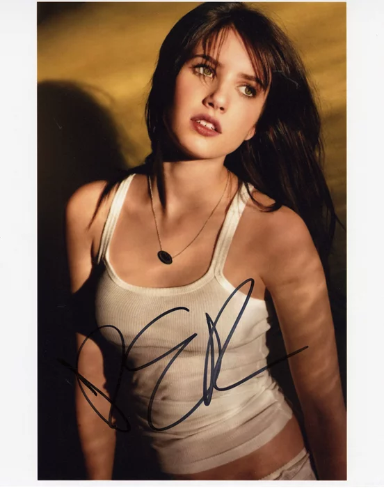 Emma Roberts autograph
