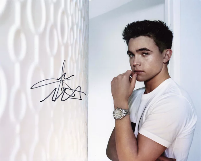 Jesse McCartney autograph