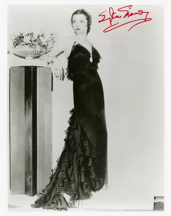 Sylvia Sidney autograph