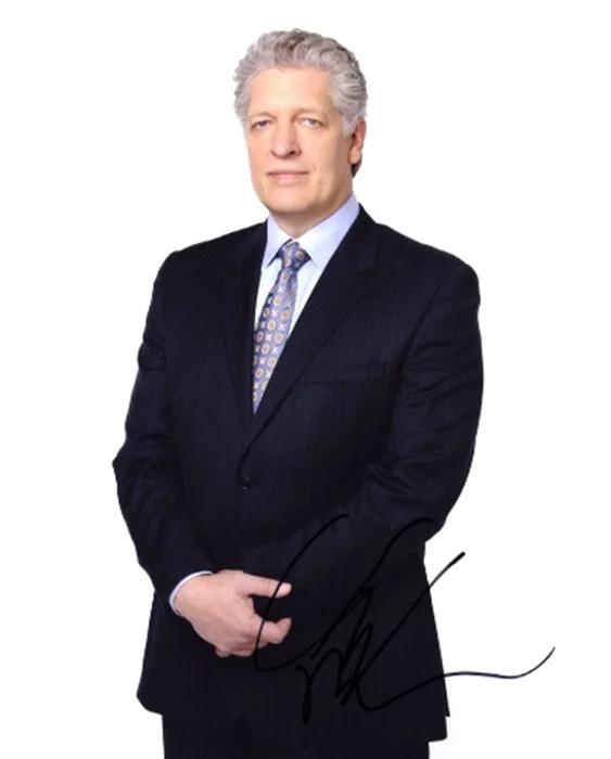 Clancy Brown autograph