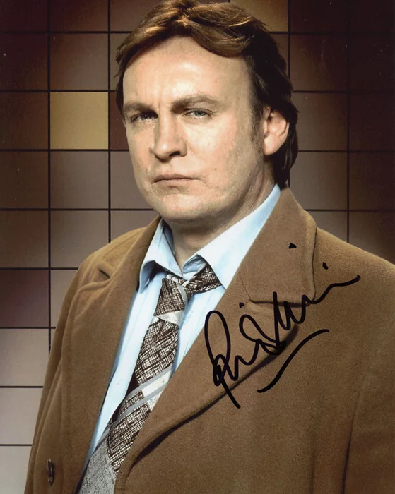 Philip Glenister autograph