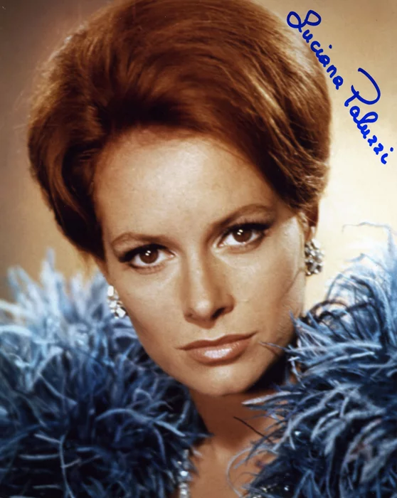 Luciana Paluzzi autograph