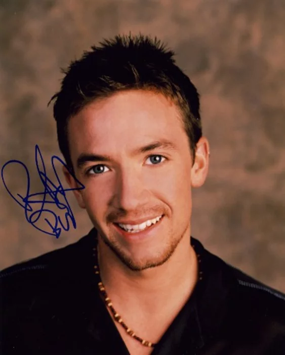 David Faustino autograph