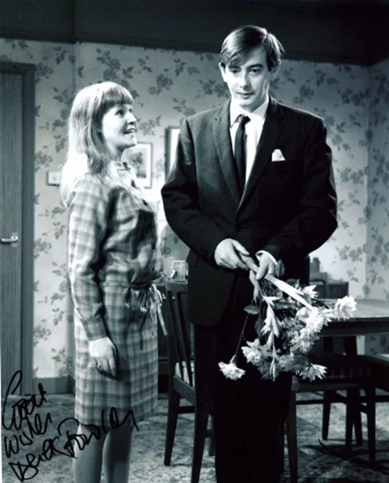 Derek Fowlds autograph