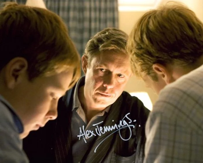 Alex Jennings autograph