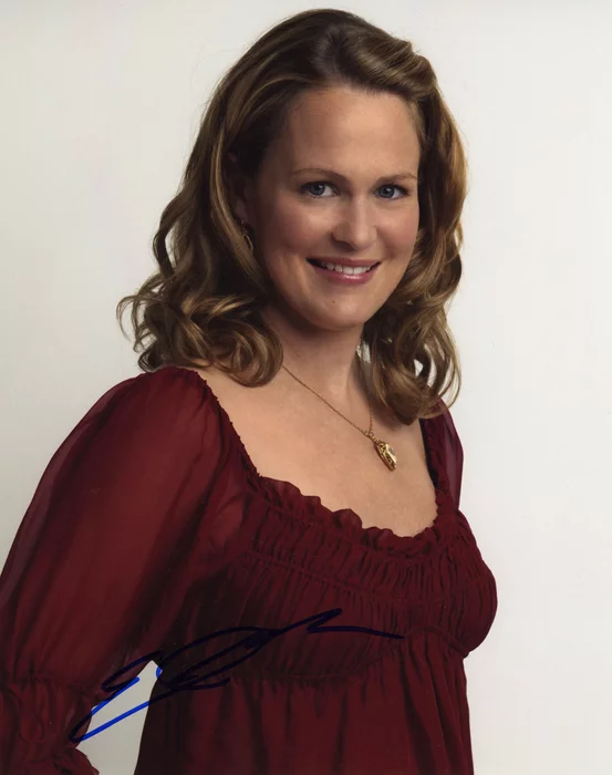 Emily Rutherfurd autograph