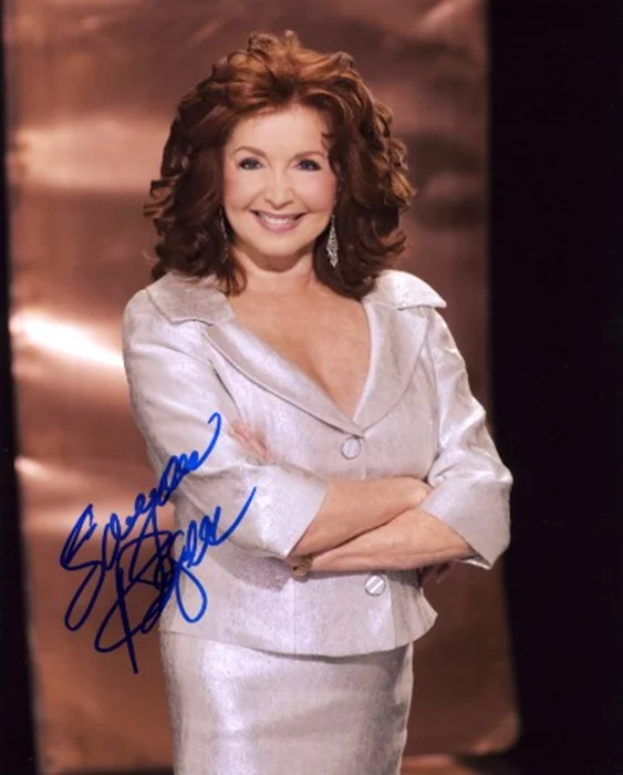 Suzanne Rogers autograph