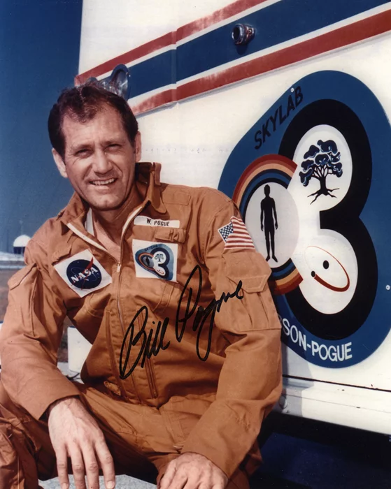 Bill Pogue autograph