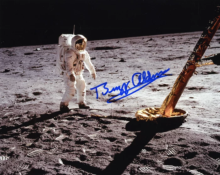 Buzz Aldrin autograph