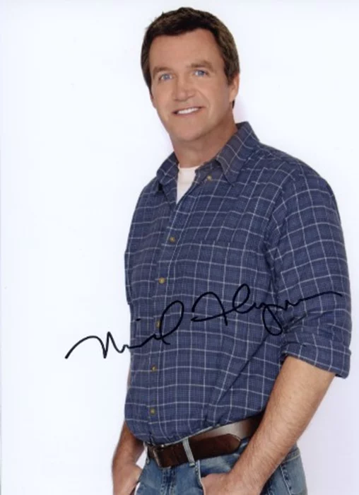 Neil Flynn autograph