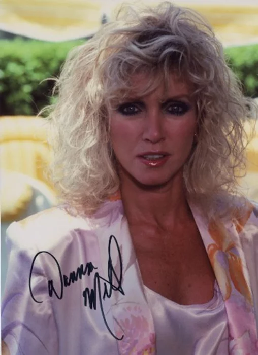 Donna Mills autograph