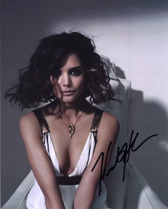 Katie Holmes autograph
