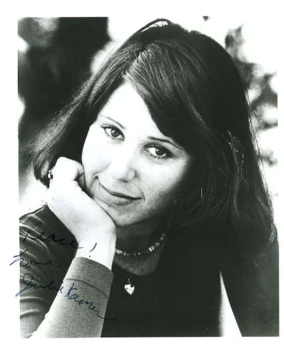 Julie Kavner autograph
