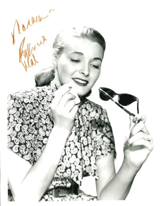 Patricia Neal autograph