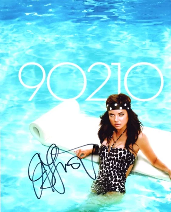 Jessica Stroup autograph