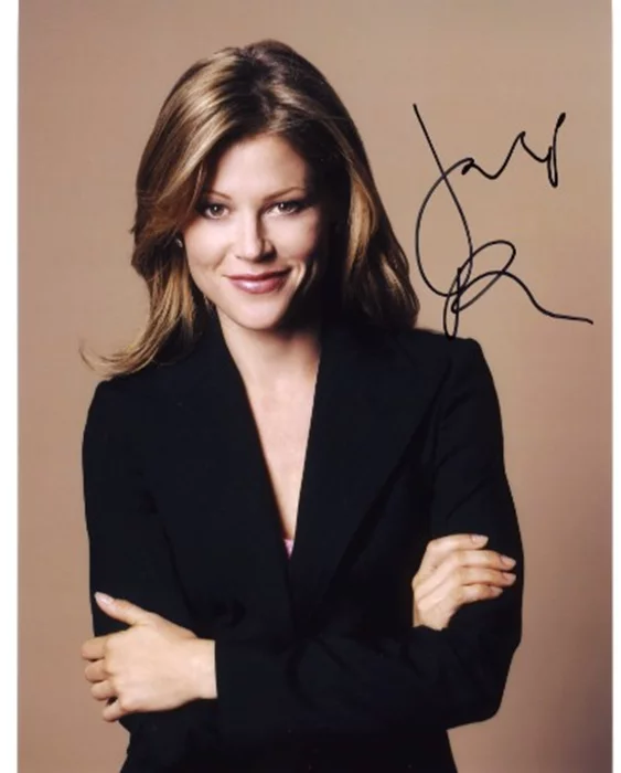 Julie Bowen autograph