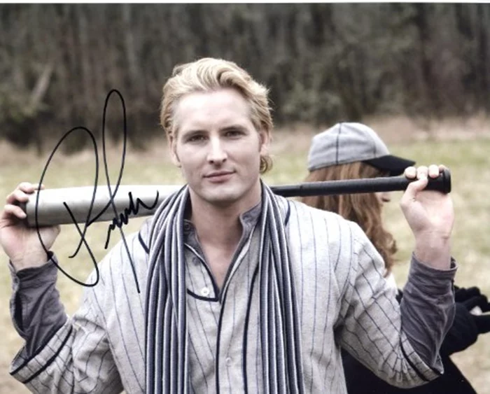 Peter Facinelli autograph