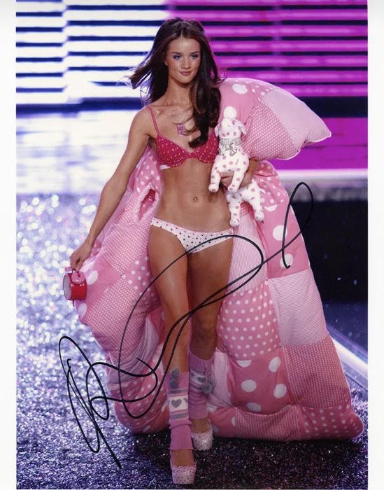 Rosie Huntington-Whiteley autograph