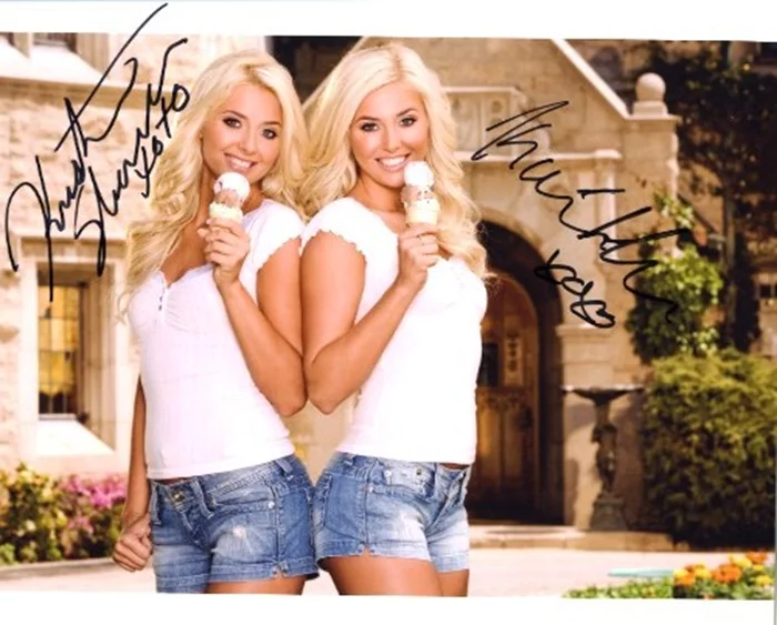 The Shannon Twins autograph