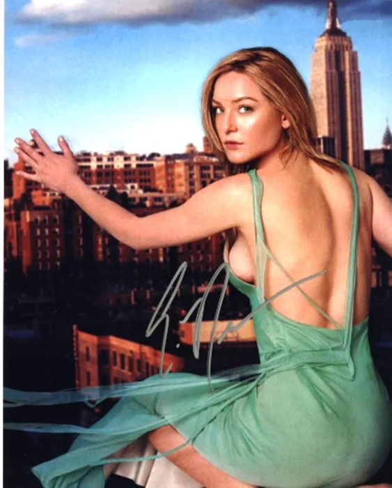 Elisabeth Rohm autograph