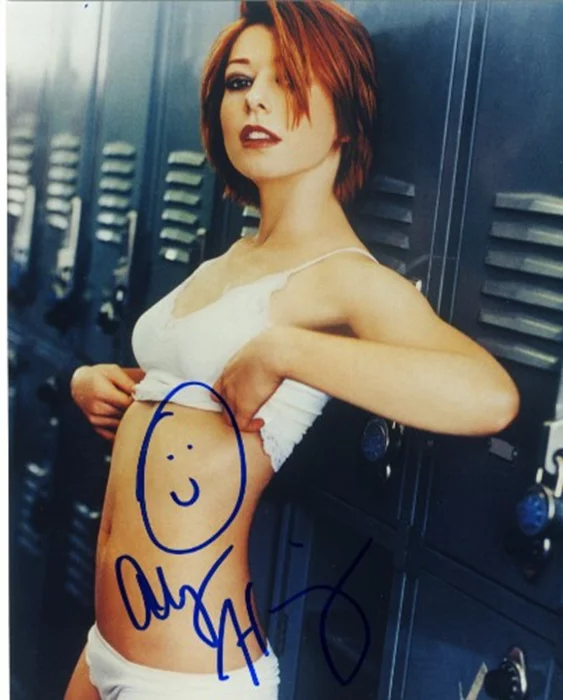 Alyson Hannigan autograph