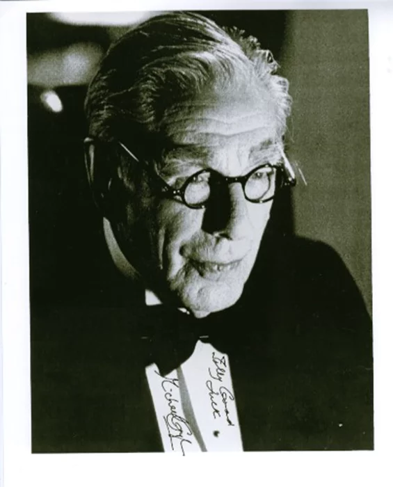 Michael Gough autograph