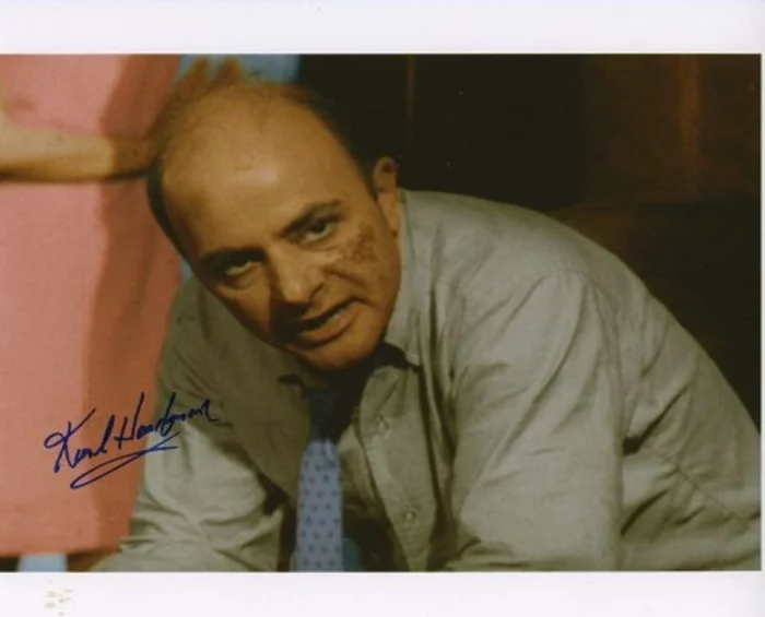 Karl Hardman autograph