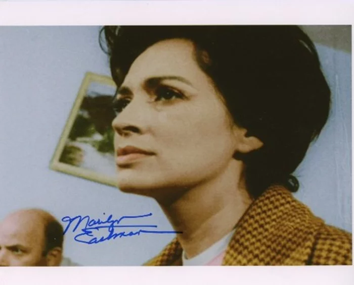 Marilyn Eastman autograph
