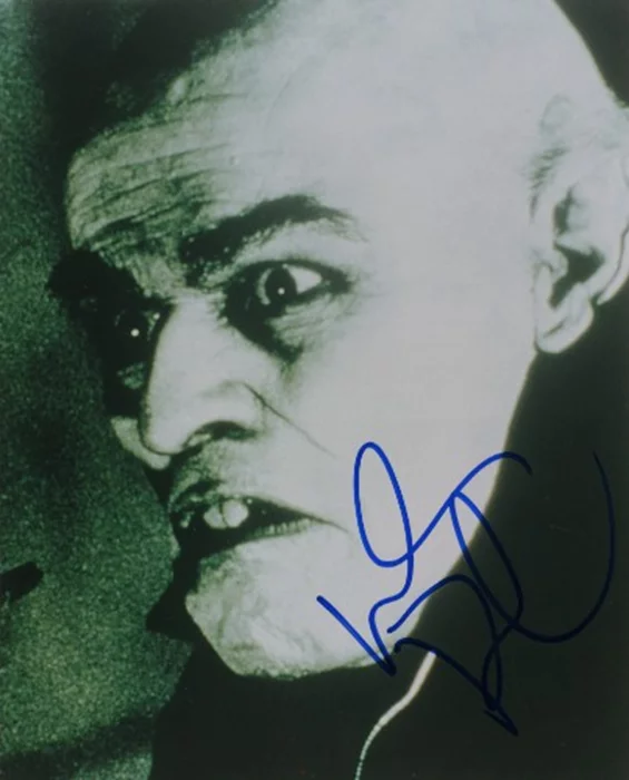 Willem DaFoe autograph