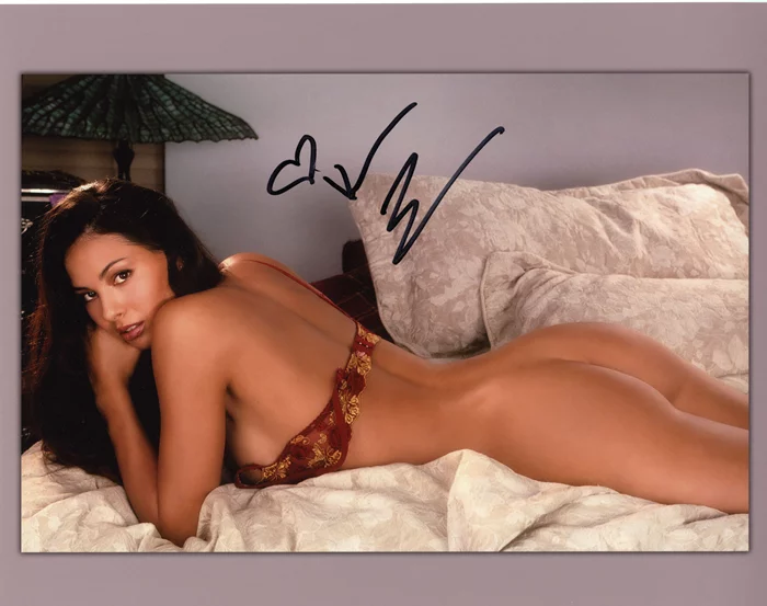 Kitana Baker autograph