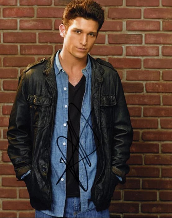 Daren Kagasoff autograph