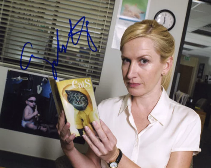 Angela Kinsey autograph