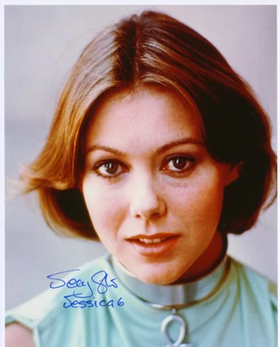 Jenny Agutter autograph