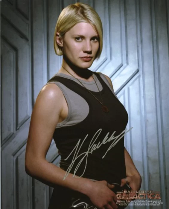 Katee Sackhoff autograph