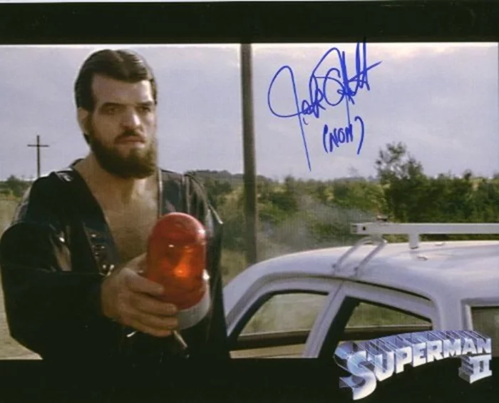 Jack O'Halloran autograph